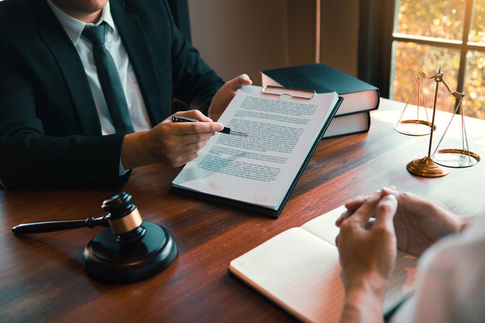 Droit des contrats à Toulon